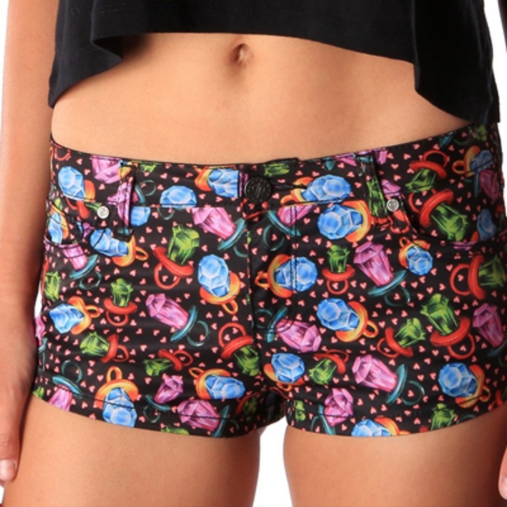 lollipop ring print shorts iron fist